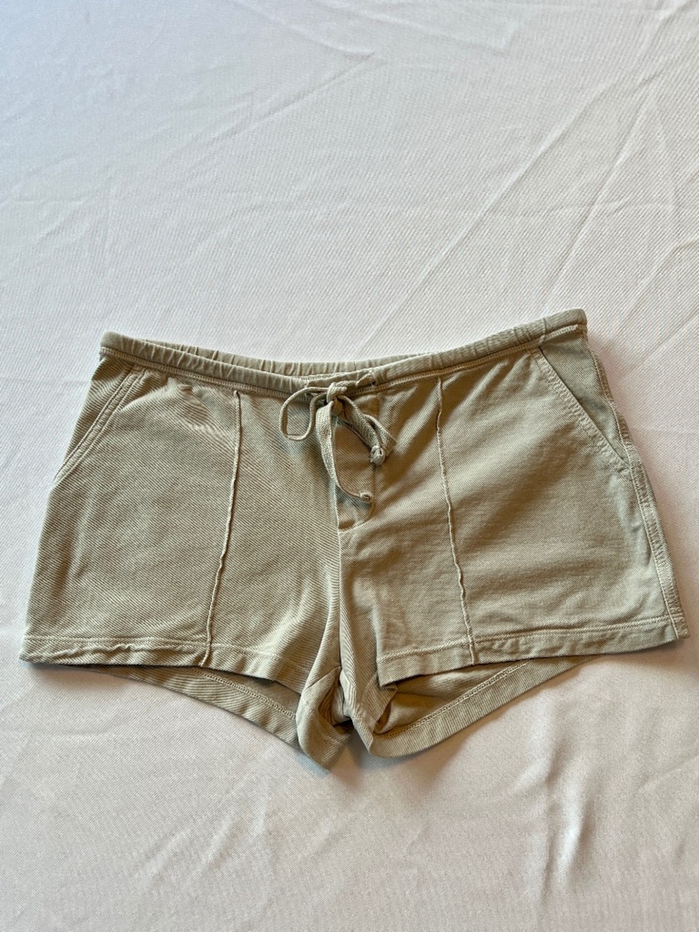 James Perse Women's 100% Pull-on Shorts Drawstring Khaki Size 3/L